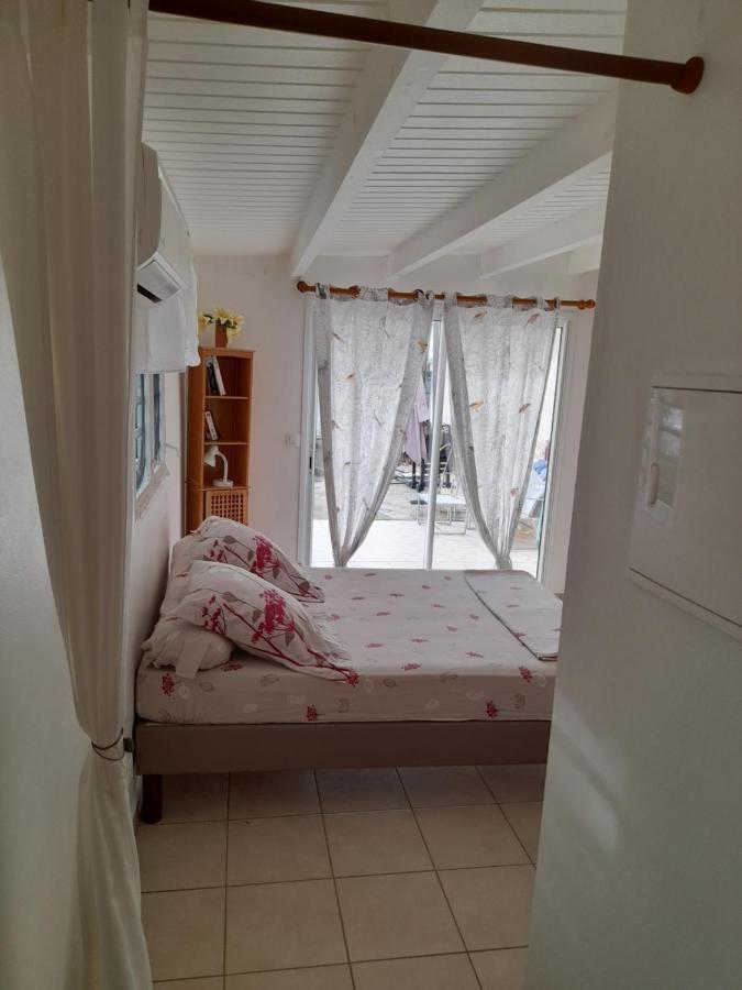Ferienwohnung Le Studio De Jeannine Capesterre-Belle-Eau Exterior foto